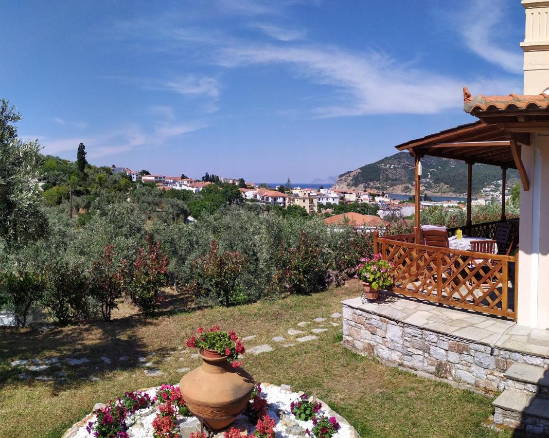 Remvi Apartments Skopelos Buitenkant foto