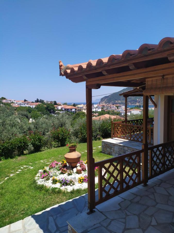 Remvi Apartments Skopelos Buitenkant foto