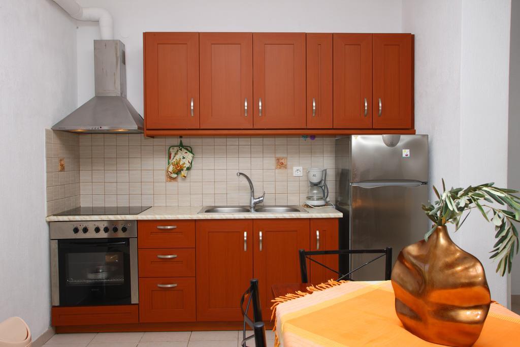Remvi Apartments Skopelos Buitenkant foto