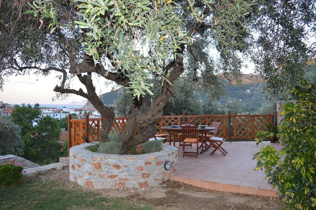 Remvi Apartments Skopelos Buitenkant foto